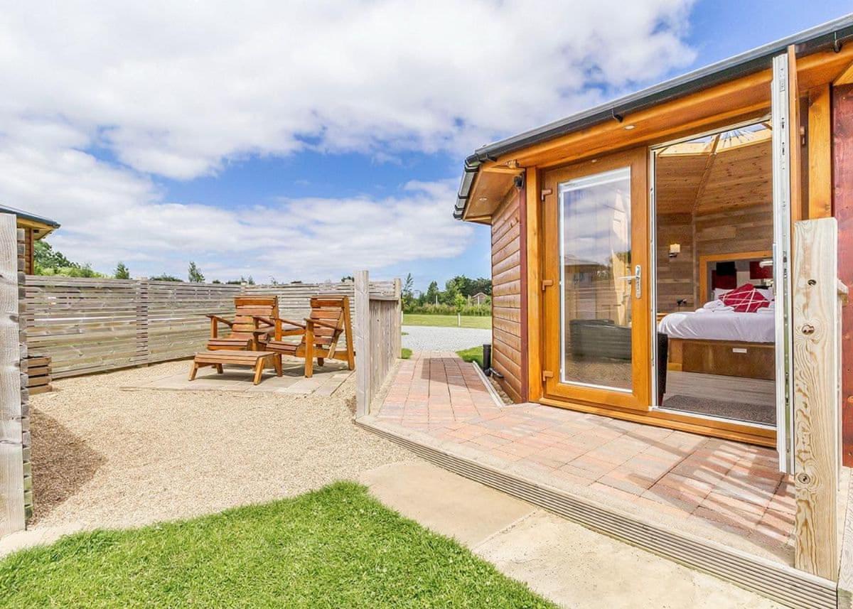 Green Meadows Park Garton Exterior photo