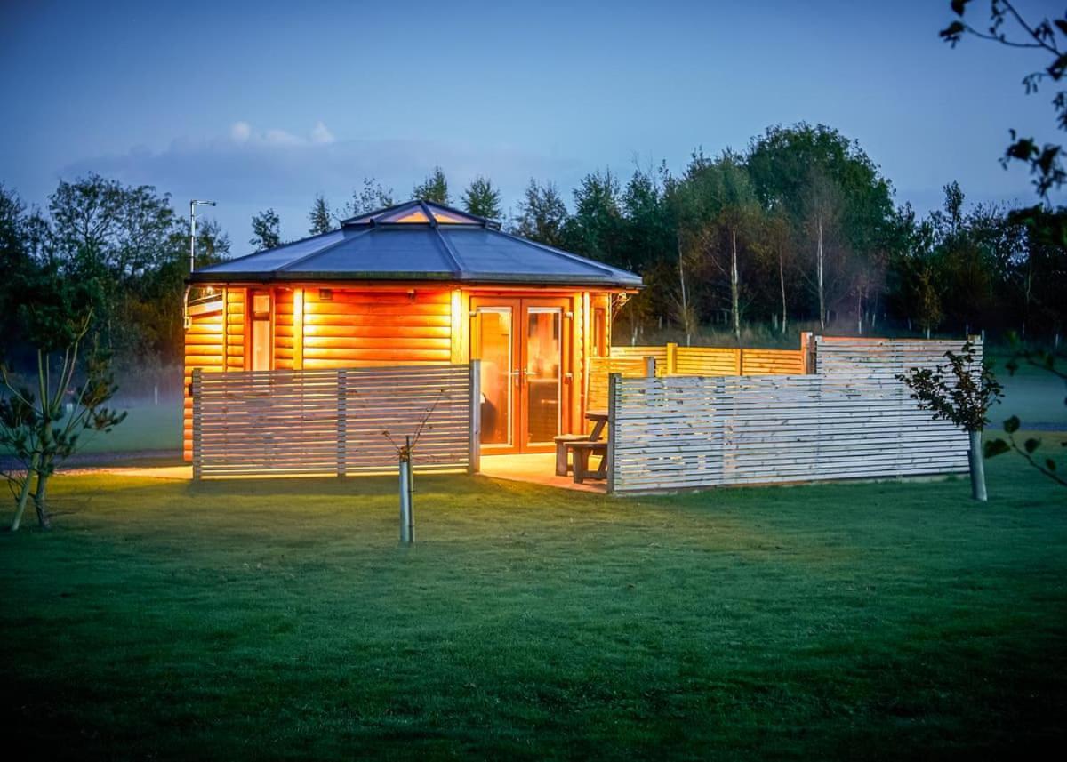 Green Meadows Park Garton Exterior photo
