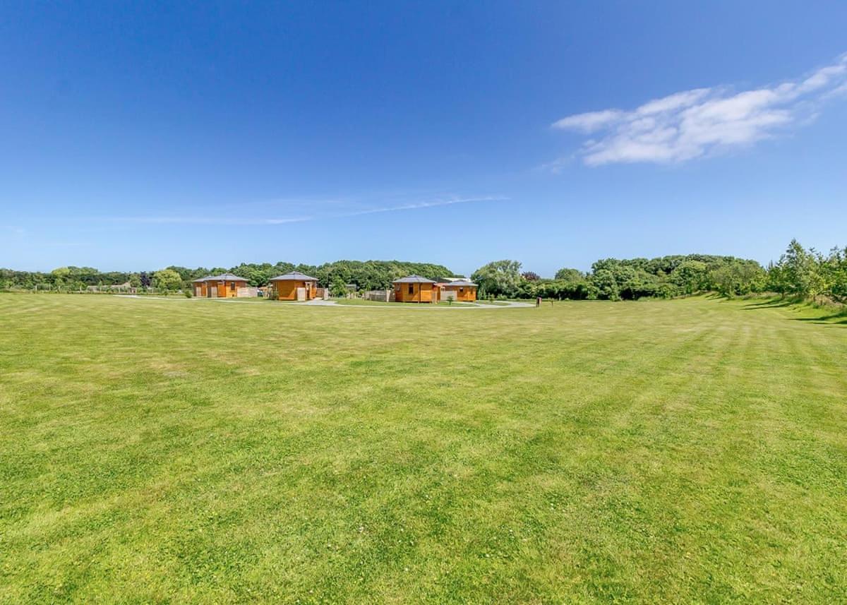 Green Meadows Park Garton Exterior photo